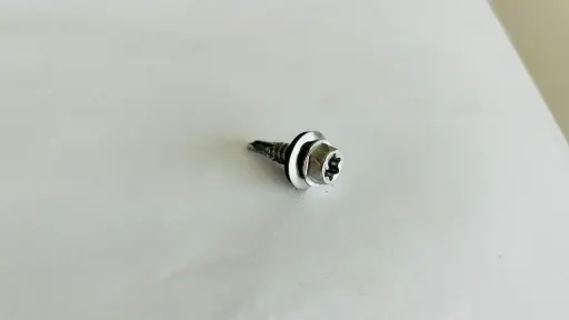 Behelios Self-Tapping Screw 6.5 x 25 mm – TX40, SUS410 Stainless Steel, with Sealing Washer